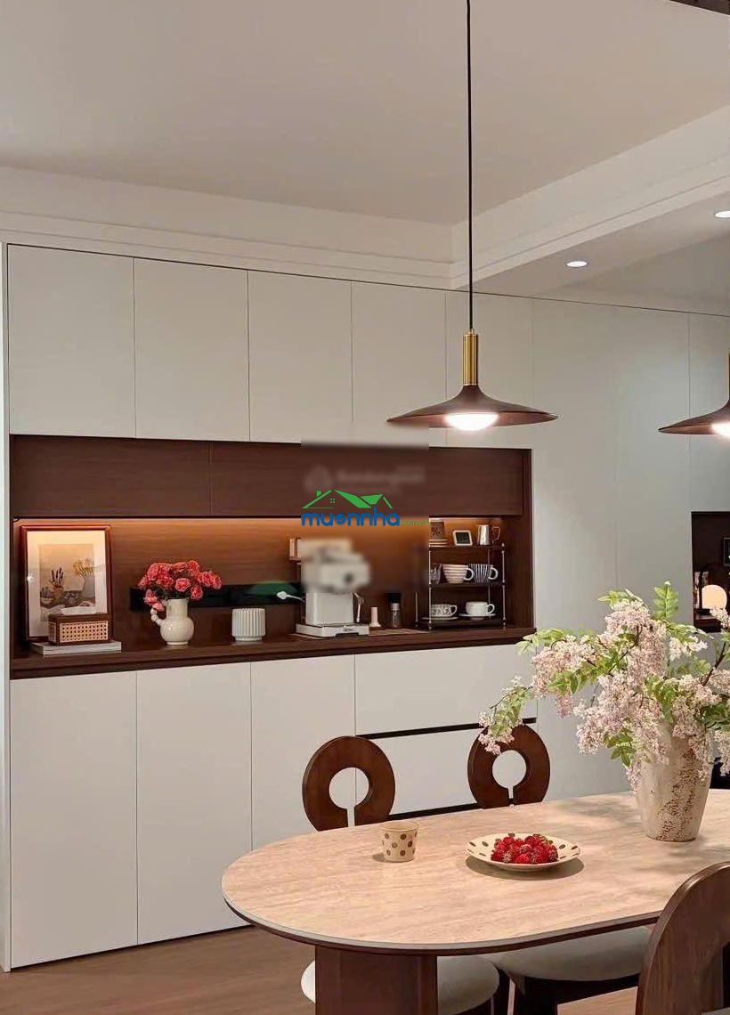 Cho thuê gấp cc 3pn, 2wc, 104m2 tại oriental plaza 685 âu cơ, giá 13 triệu vnd
