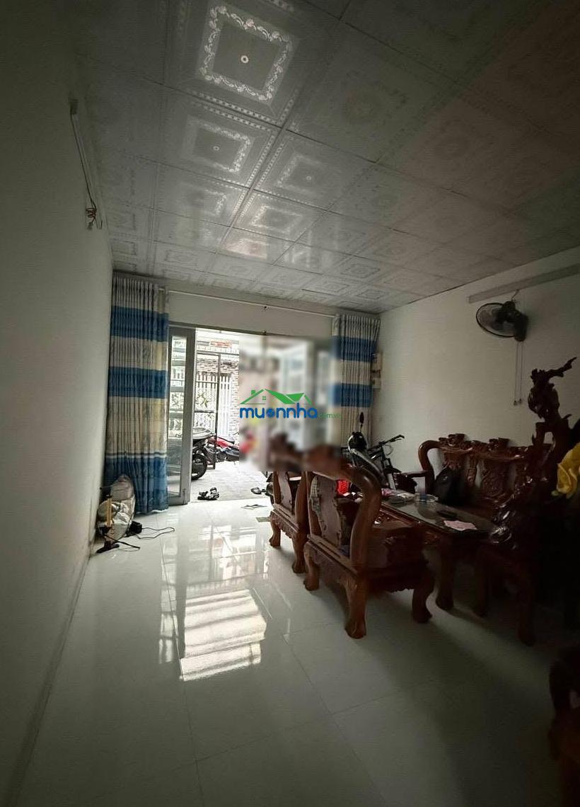 Cần bán gấp nhà ngay chợ thiếc, 80m2, hẻm ô tô đậu cửa, chỉ 3tỷ950 còn thương lượng - 2