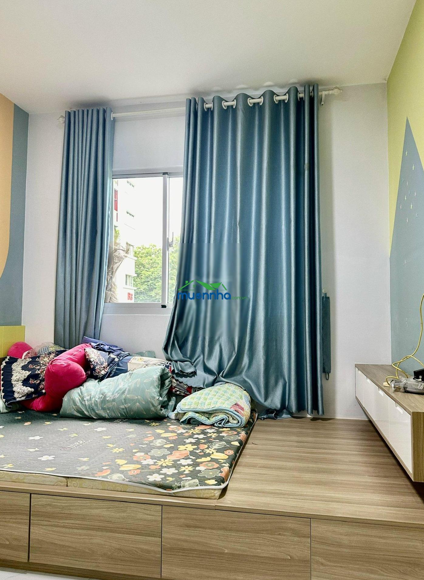 Cho thuê căn 3pn ruby 98m2 nhận nhà ngay giá 15 triệu full nt . hình thực tế