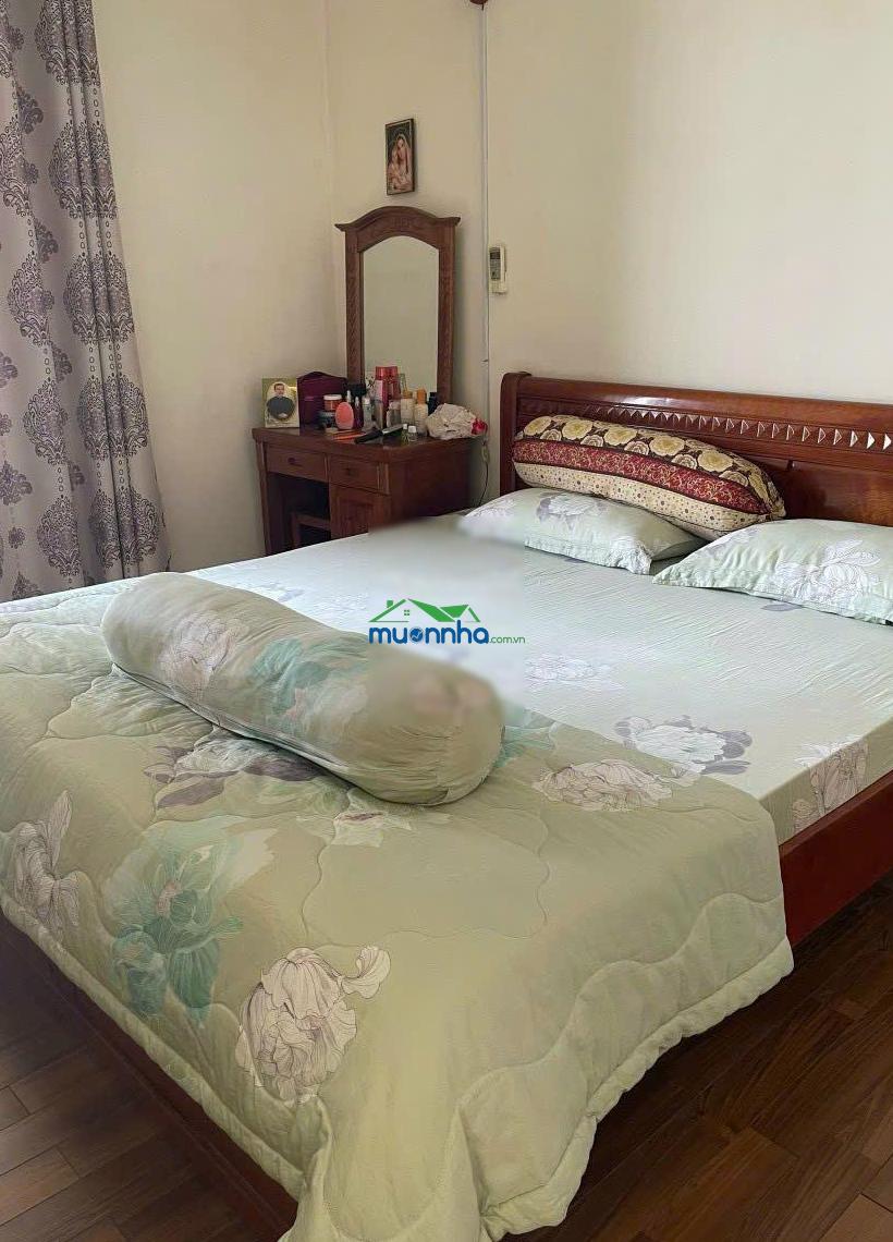 Bán nhanh charm plaza 2pn1wc diện tích 72m², giá 2,1 tỷ, nhà sẵn sổ sẵn vào ở ngay.