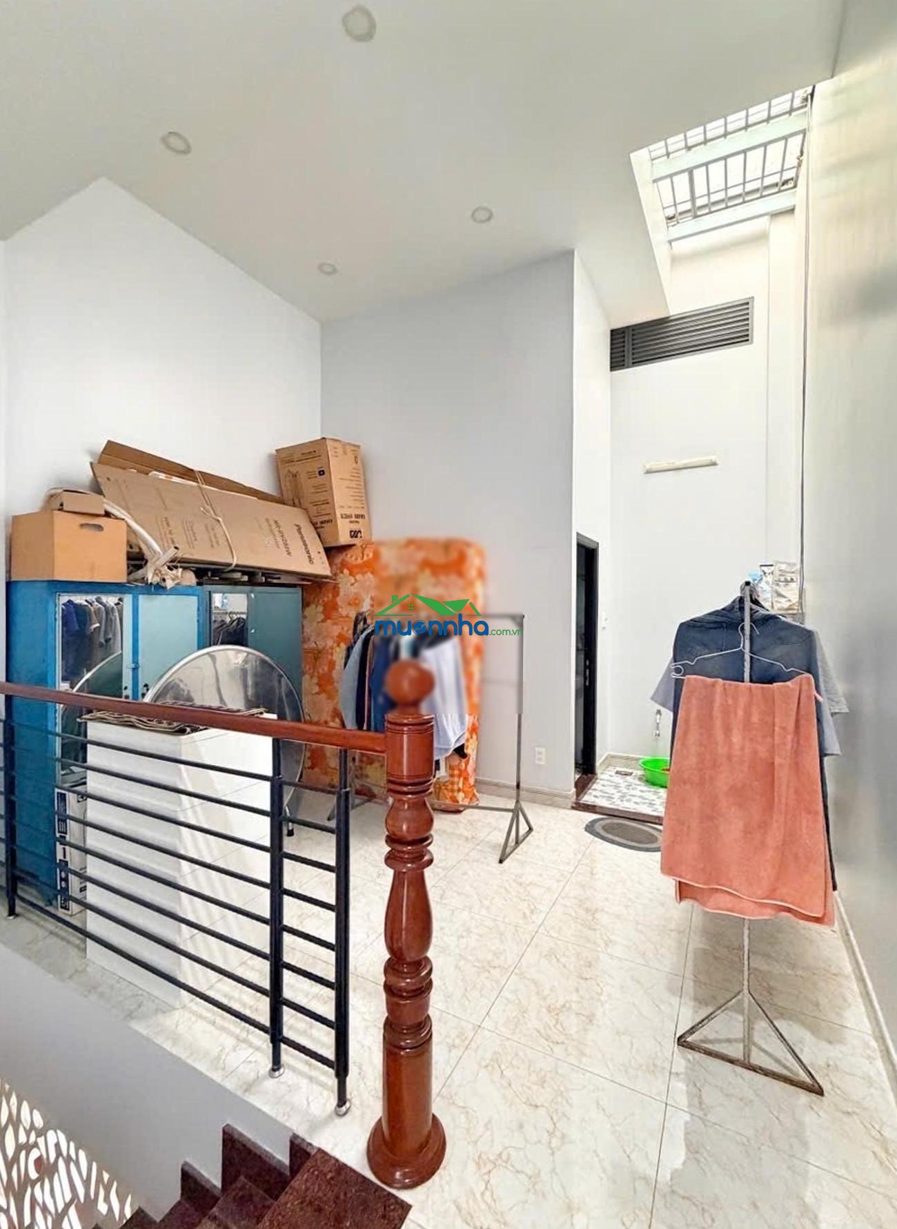 Bán nhà tân hưng - dt : 4m x 12m - cạnh lotte himlam - gần trường học, bệnh viện - chỉ nhỉnh 5 tỷ - 3