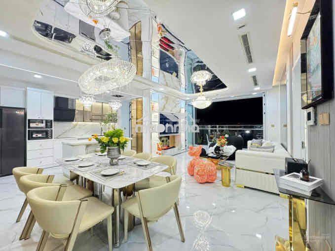 Bán căn hộ 4pn giá 19tỷ  dt:142m2 vinhomes central park