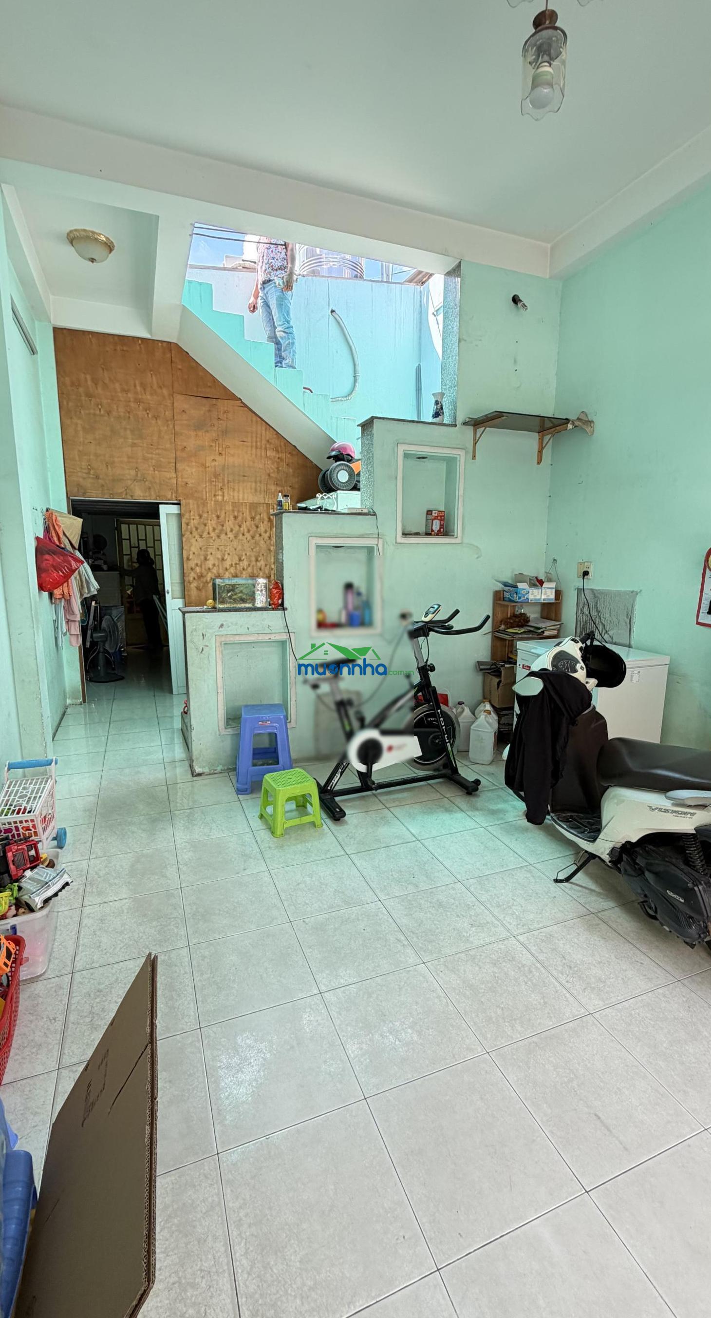 Nhà 2 mặt tiền hẻm 6m thông ngay chợ bình thành, 100m² full thổ cư