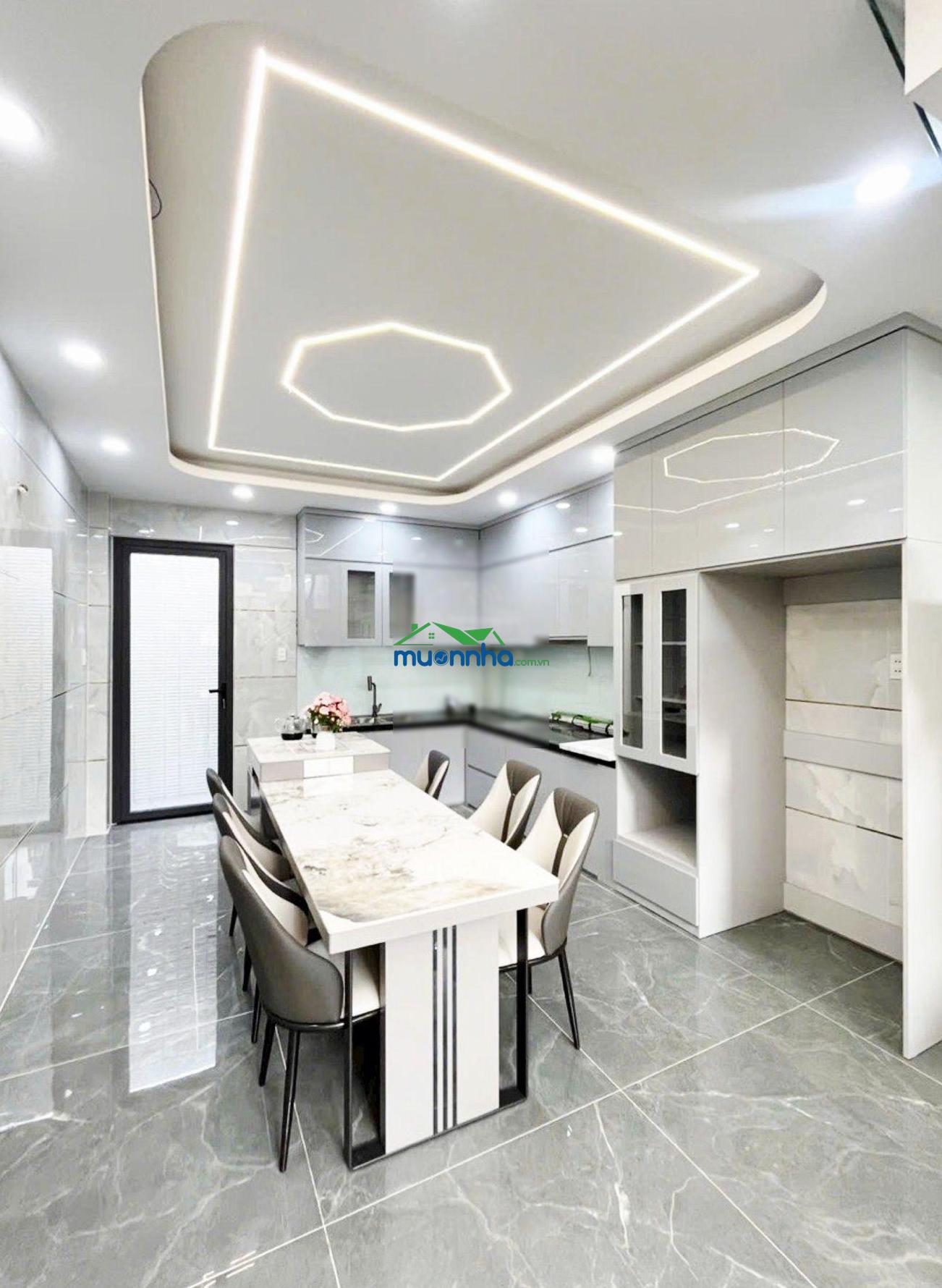 An dương vương ngay quận 6, dt: 4mx20m. nhà mới 5 tầng hẻm ô tô ngủ trong nhà. chủ chào 8.49 tỷ tl