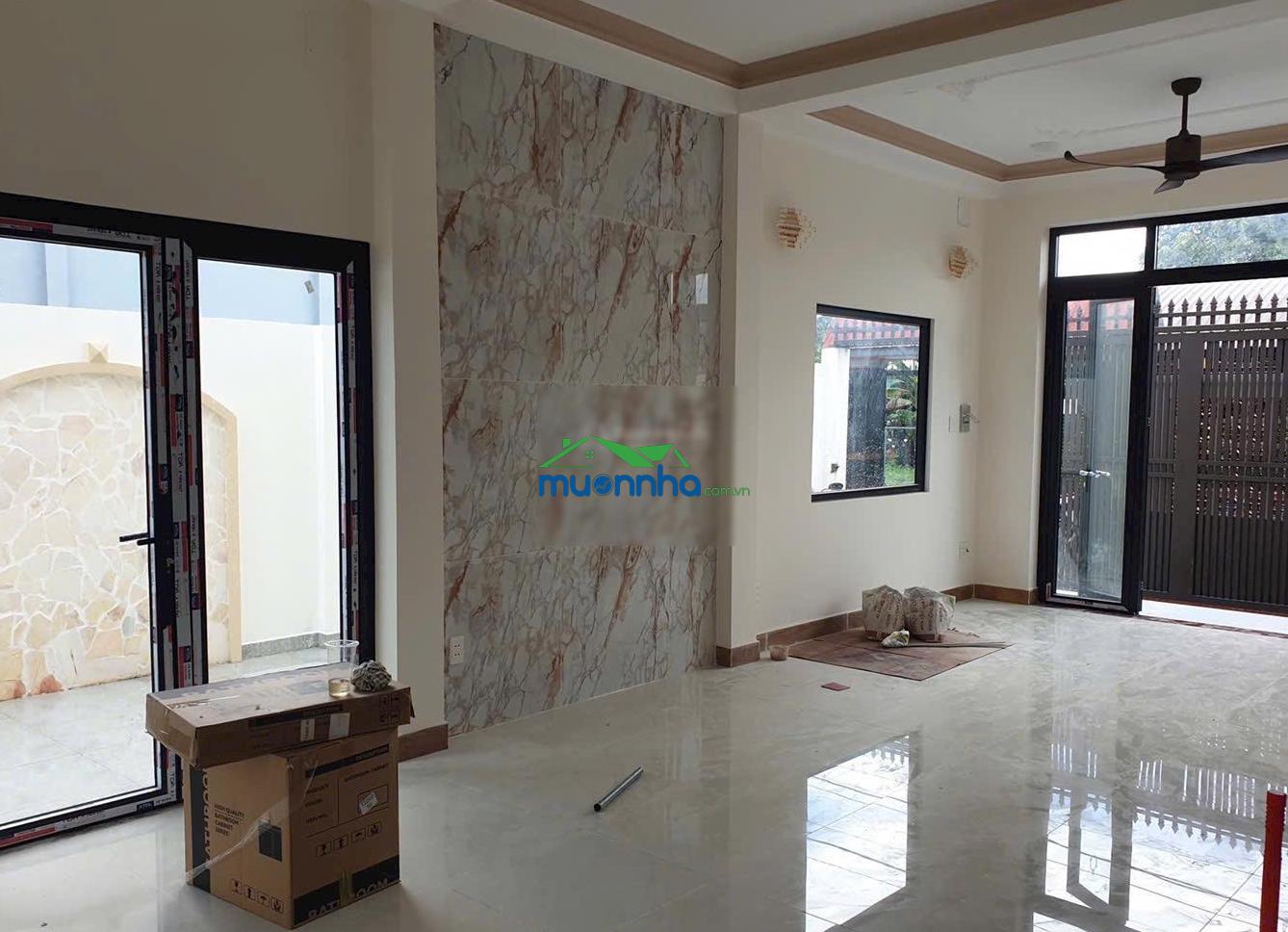 Cần chuyển nhượng nhà mới xây 100%. 4pn - hẻm xe hơi - 2