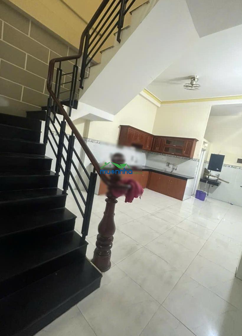 Bán nhà đường liên khu 4-5, p. bình tân diện tích 4 dài 15m, trệt 1 lầu, giá 4.8 tỷ. lh 0917 631 *** - Ảnh 2