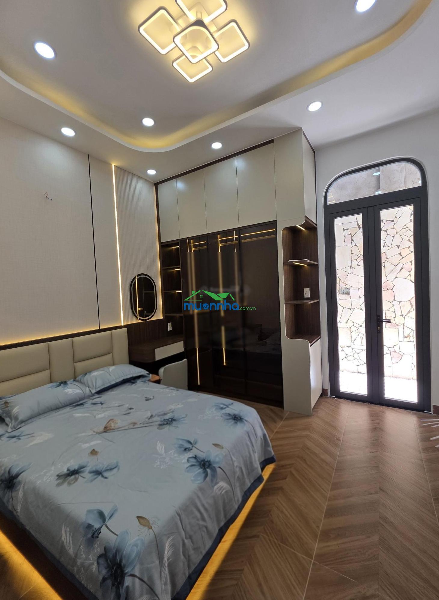 Nhà 4m x 16.5m 2 tầng full nội thất sát mặt tiền khuông việt giáp quận 11