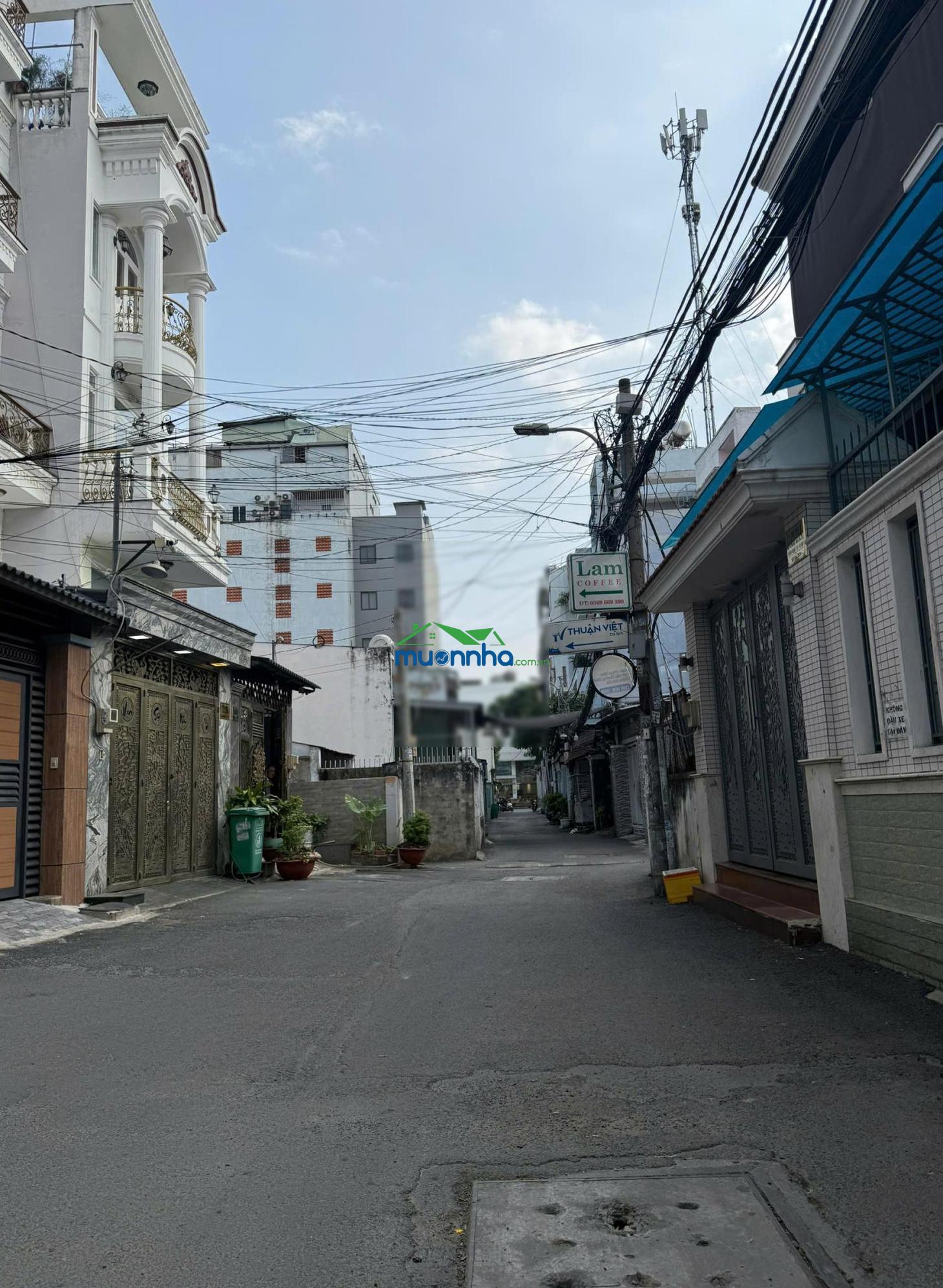 Nhà đẹp 4 tầng dt 4x16m vuông vức, không lộ giới - hxh 8m thông 1 trục quang trung - 8,7 tỷ