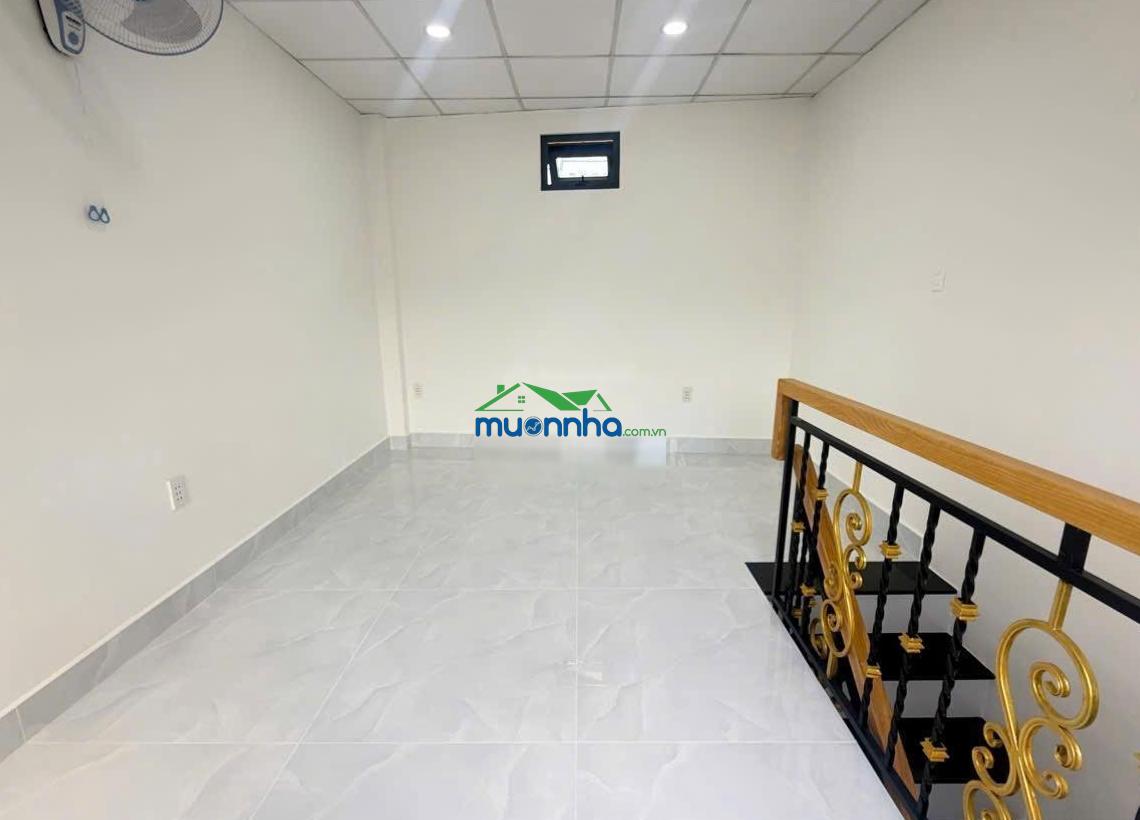 Bán nhà 1 trệt 1 lầu - hẻm 207 đường lê văn việt - hiệp phú - 2
