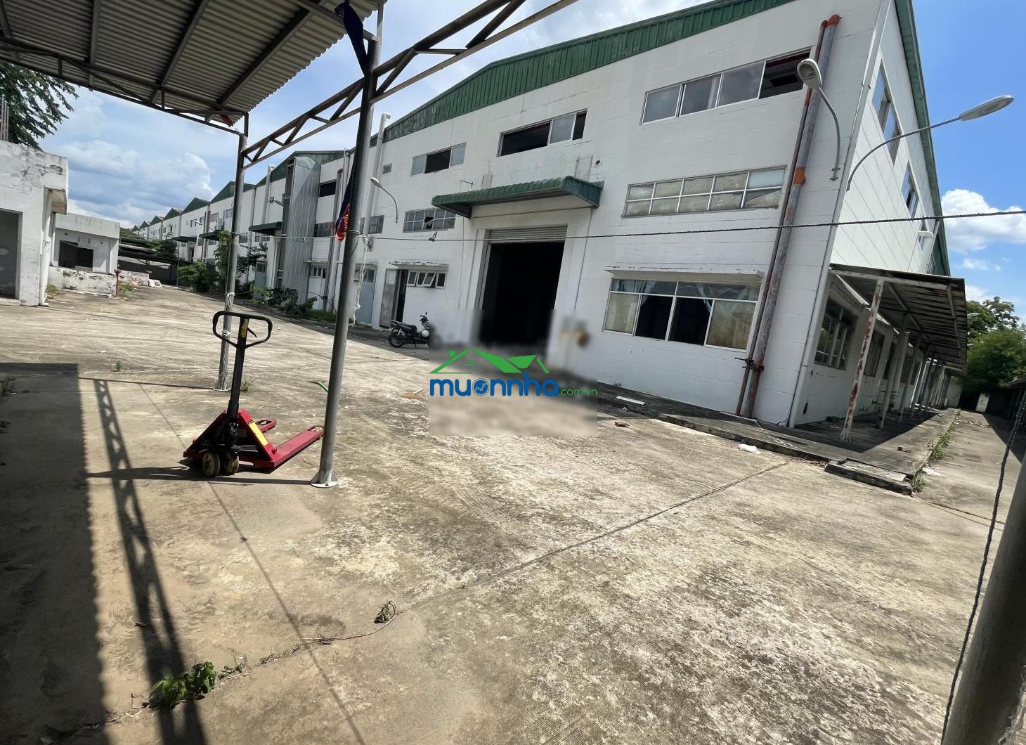 Cho thuê kho xưởng kcn bến cát bình dương, 1400m2 có tl