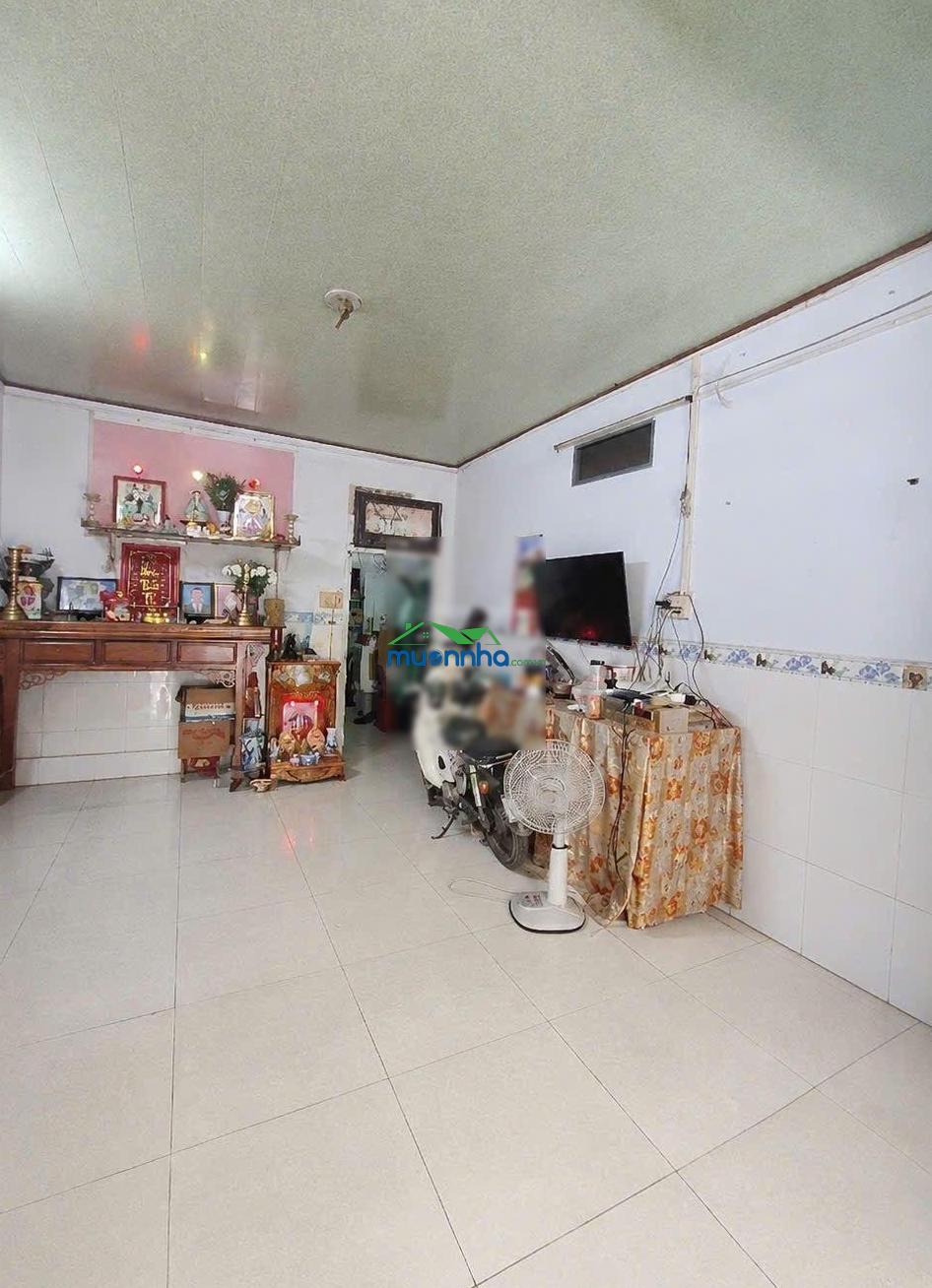 Nhà phạm văn chí - quận 6 - 68m2 - 3 tầng - 4 phòng ngủ - hẻm xe hơi - 6.x tỷ