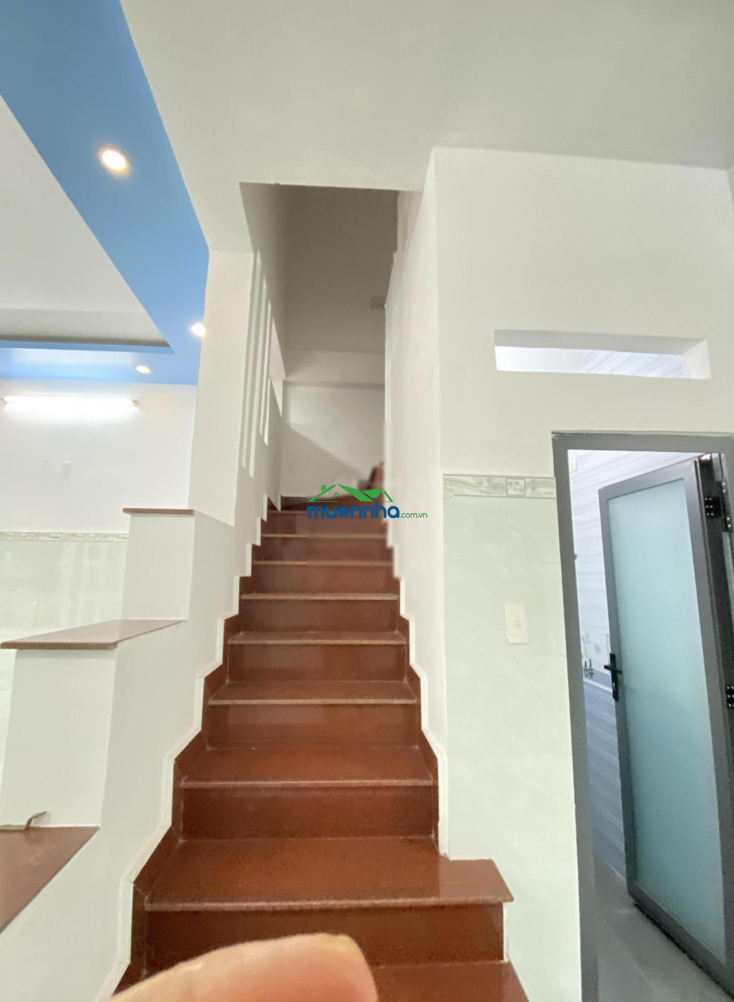 Nhà đẹp 2 lầu 1 trệt đường cây keo dt 52m2 ngang 5m dài 10m, giá chỉ 5,7 tỷ