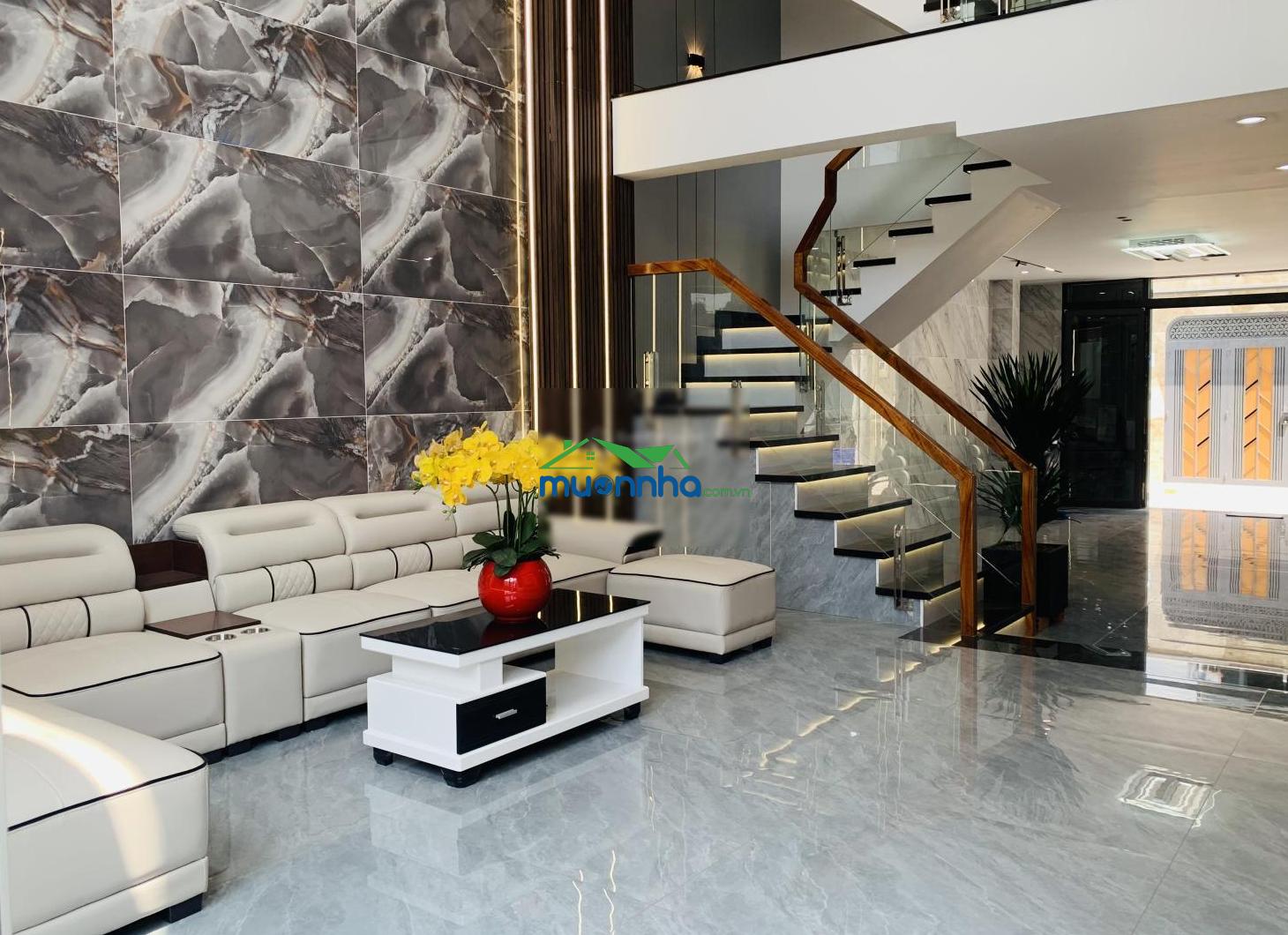 Bán nhà gần trường cấp 3 bà điểm, 1 lửng 2 lầu sân thượng