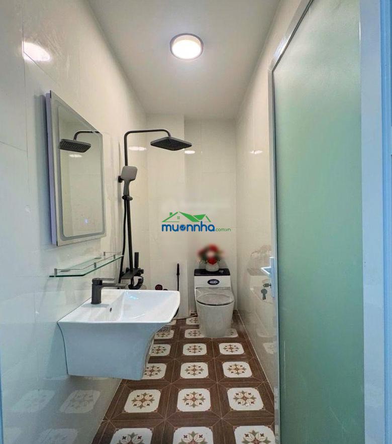 Bán nhà mới. đường hậu giang. mai xuân thưởng. phường bình tây quận 6. dt. 4.1 x 12 giá 6.6 tỷ