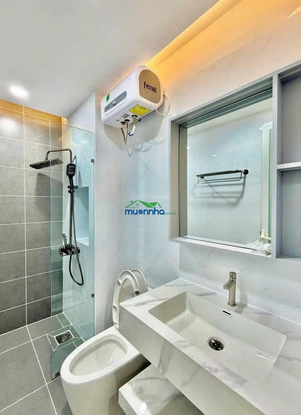 Chủ về quê kinh doanh cần bán gấp căn kỳ đồng, p9, q3,dt 76,5m2,giá 4tỷ820tr cho thuê 26tr, sổ hồng