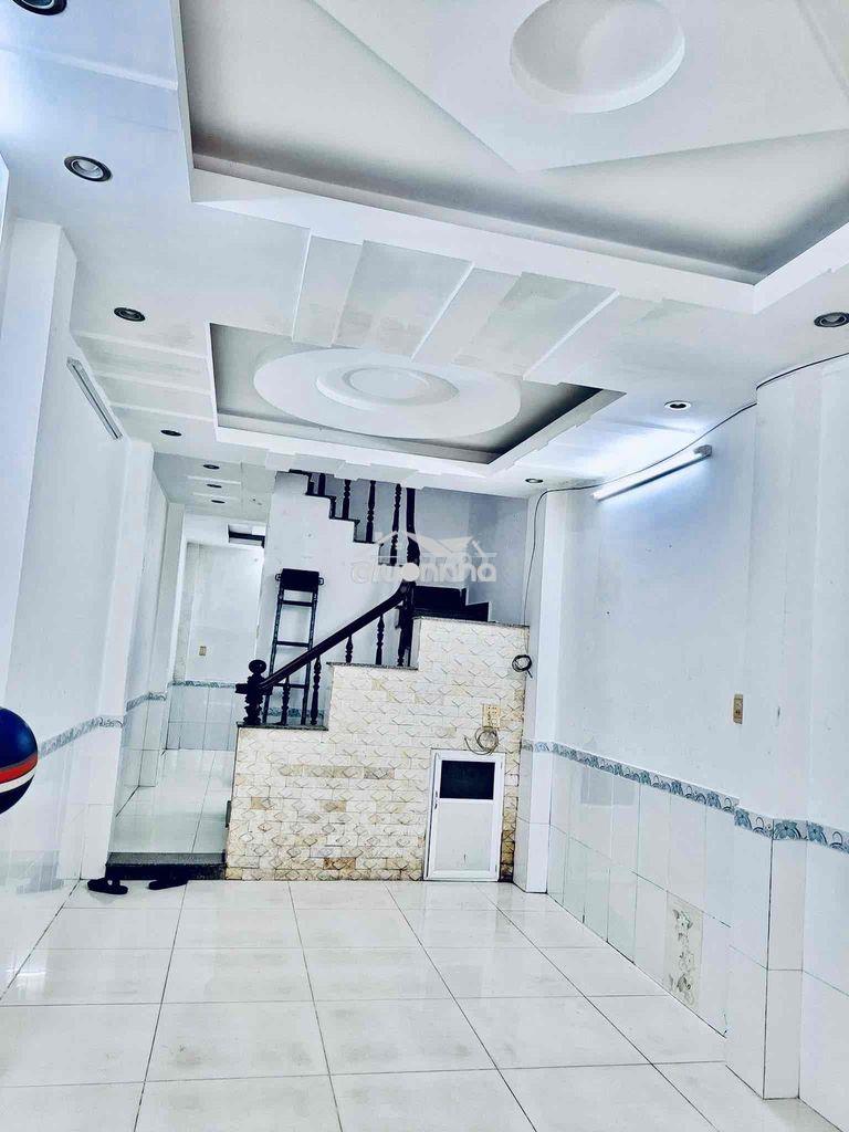 🏠Cho thuê nguyên căn nhà hẻm 154 âu dương lân , p3, q8  💎diện tích sàn