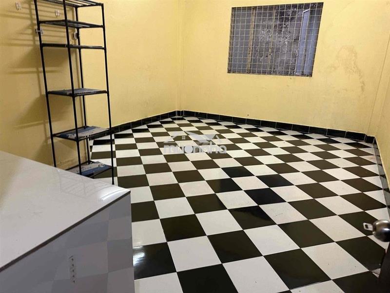 Phòng cửa sổ nguyễn kiệm p3 gò vấp trong chợ tân sơn nhất đh gia định