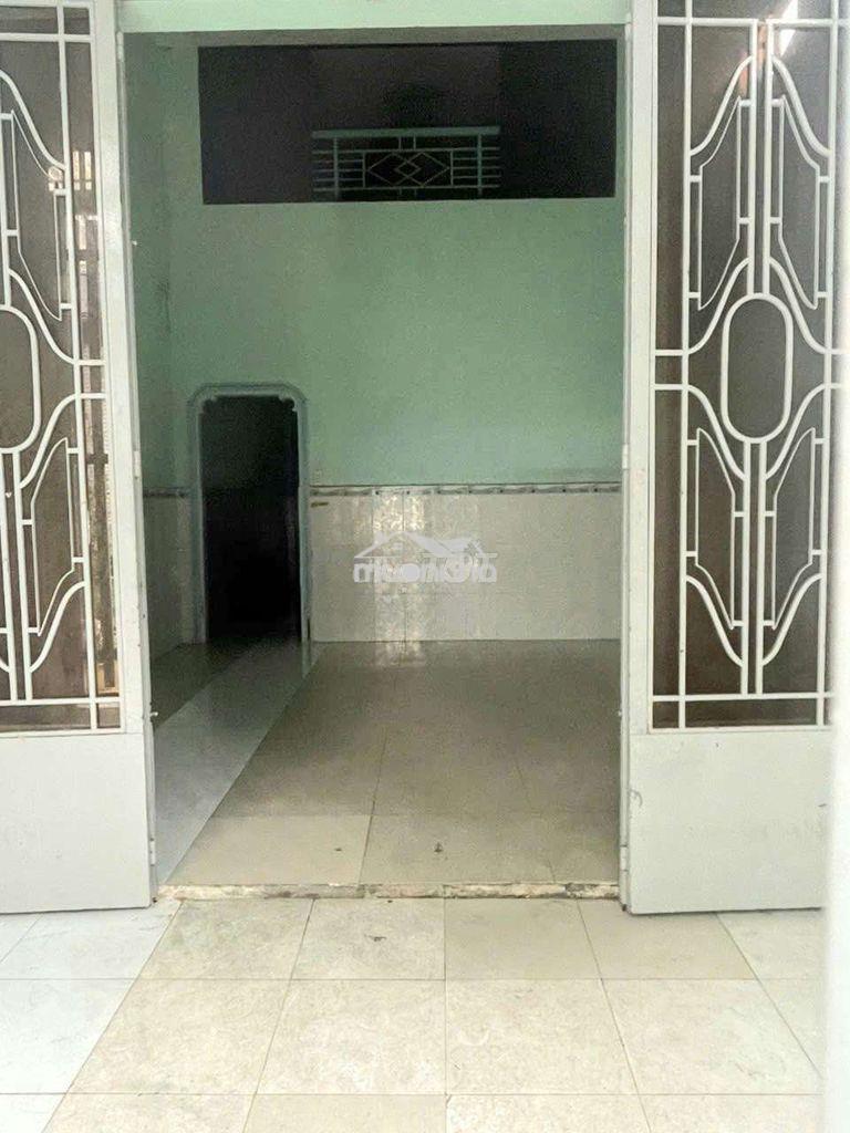 Cho thuê nhà hẻm 6m lý thánh tông (khu tô hiệu). 2pn, 2wc. chỉ 8tr