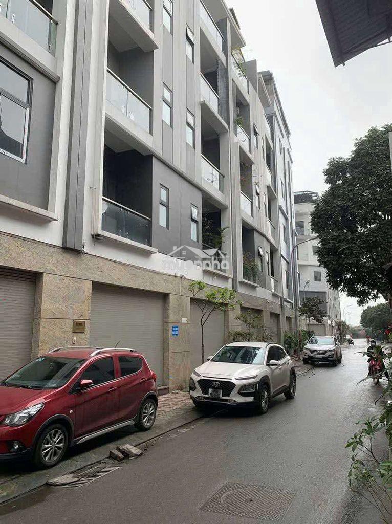Cho thuê căn thương thanh long biên ô tô tránh 80m 5 tầng giá 16 triệu