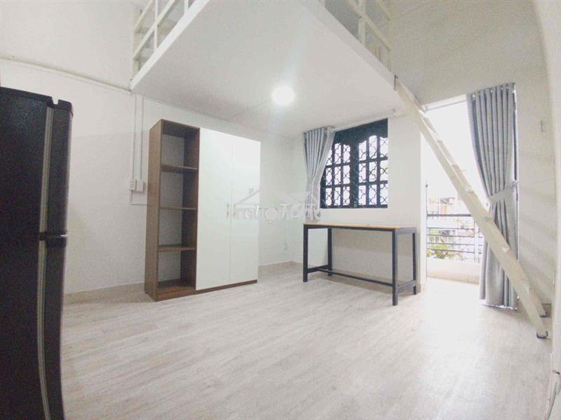 Chdv duplex full nt có bancol thoáng hướng đông nam