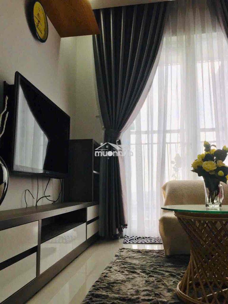 Cần bán căn hộ samsora sân vườn giá tốt