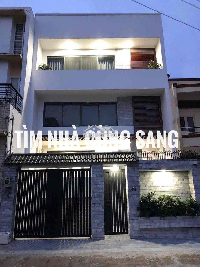 Cho thuê biệt thự có hầm & thang máy khu bên sông p. hbc, thủ đức.