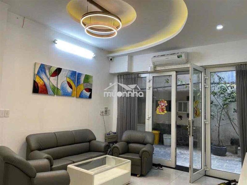 Cho thuê nhà full nội thất q4