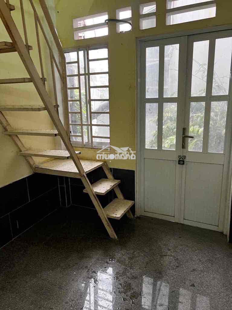 Cho thuê nhà đường tân cảng 5tr vị trí thuận lợi