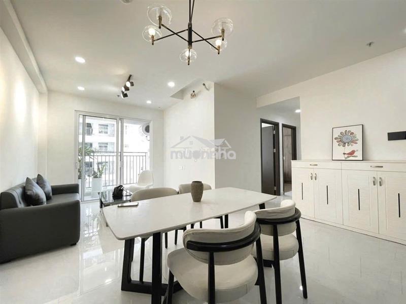 Ch 58m sát sân bay cần bán gấp - thương lượng chính chủ, sẵn nội thất