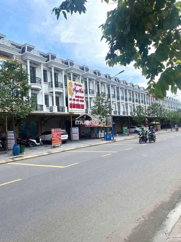 Cho thuê nhà mặt tiền kd gần ngã ba chiêu liêu dĩ an