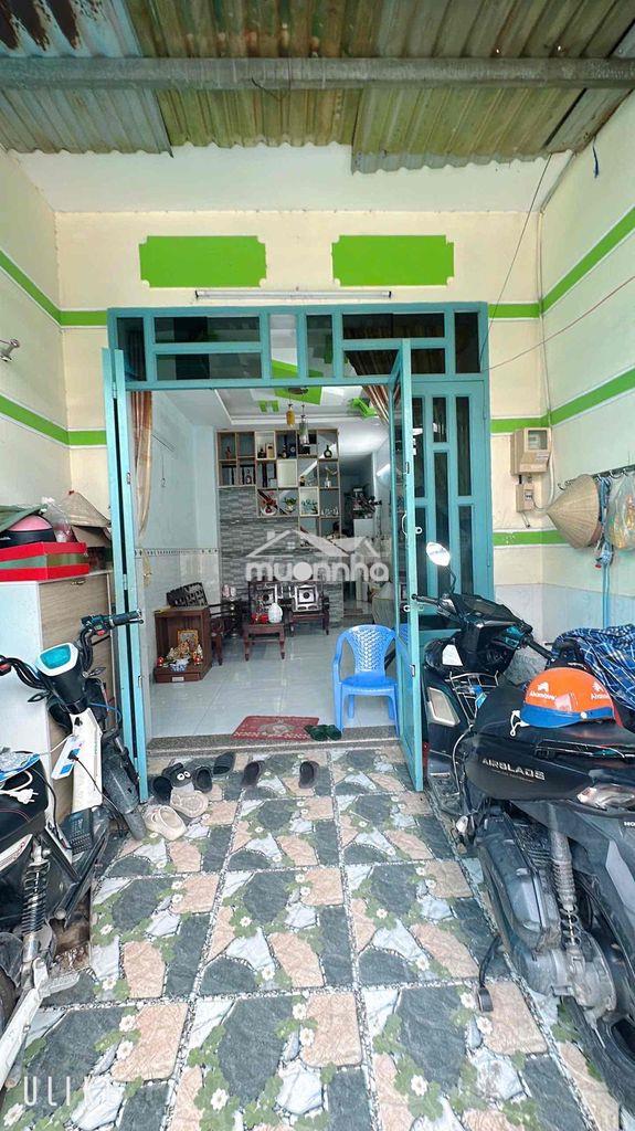 Cho thuê nhà thạnh xuân 25 1 trệt 2 lầu 4 phòng ngủ 3 wc