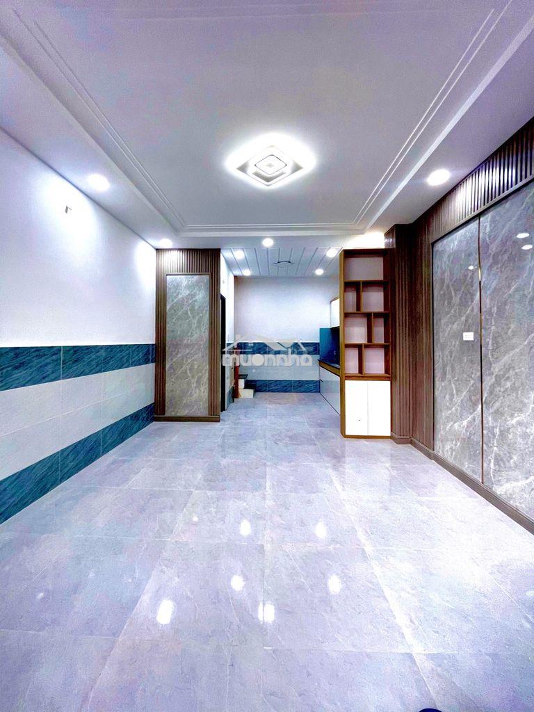 Nhà 4x8 ngay chợ cầu nguyễn văn quá q12 giá 1ty389 lh