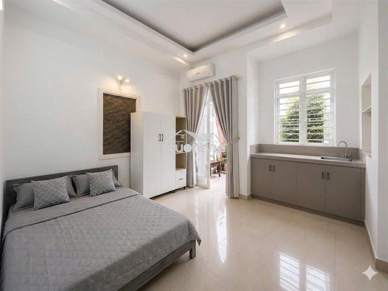 Chính chủ cho thuê phòng ban công full nt ở lê thị riêng, q12 kế gv