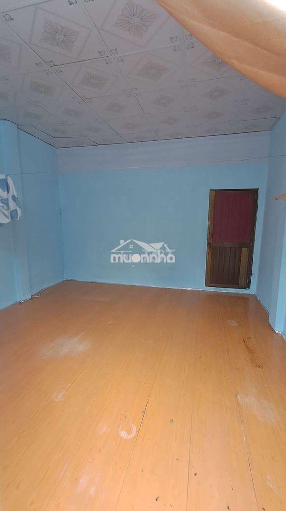 [Lầu] phòng trọ bình dân 15m2 quận 11