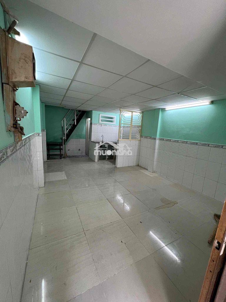 Bán nhà hẻm nguyên văn luông , p11 , q6 💰 1 tỷ 950 bớt lộc
