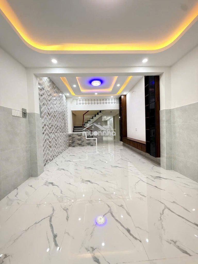 Nhà mới hẻm 416 lạc long quân, trệt 2 lầu, 4pn 4wc, 4x17m, 8.9 tỷ