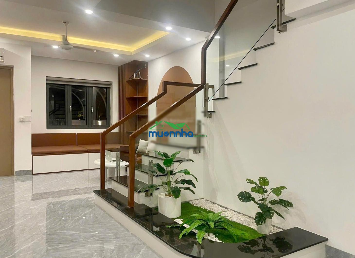 Cho thuê nhà 3 tầng siêu đẹp trong kđt suncasa central
