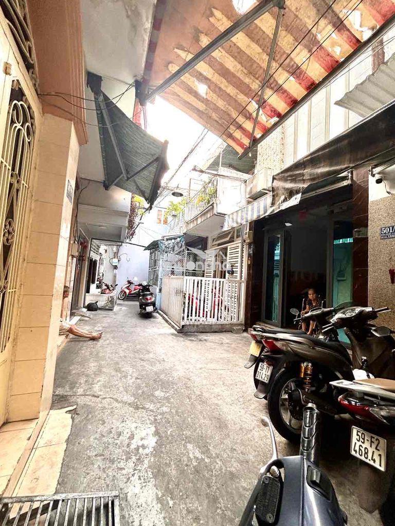 Bán nhà chỉ 10m ra mt xe hơi  đ.đoàn văn bơ ra tôn đản, xóm chiếu. - 2