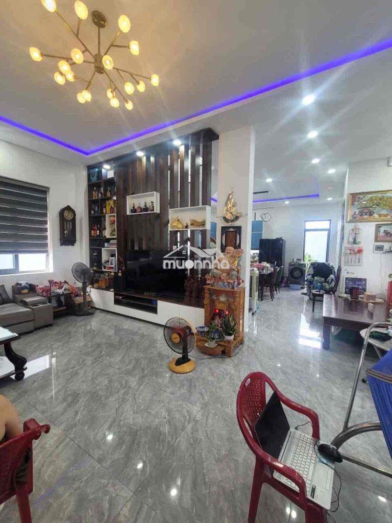 Siêu phẩm biệt thự sân vườn hơn 300m2 - xuân thới thượng chỉ 8.9t - 4