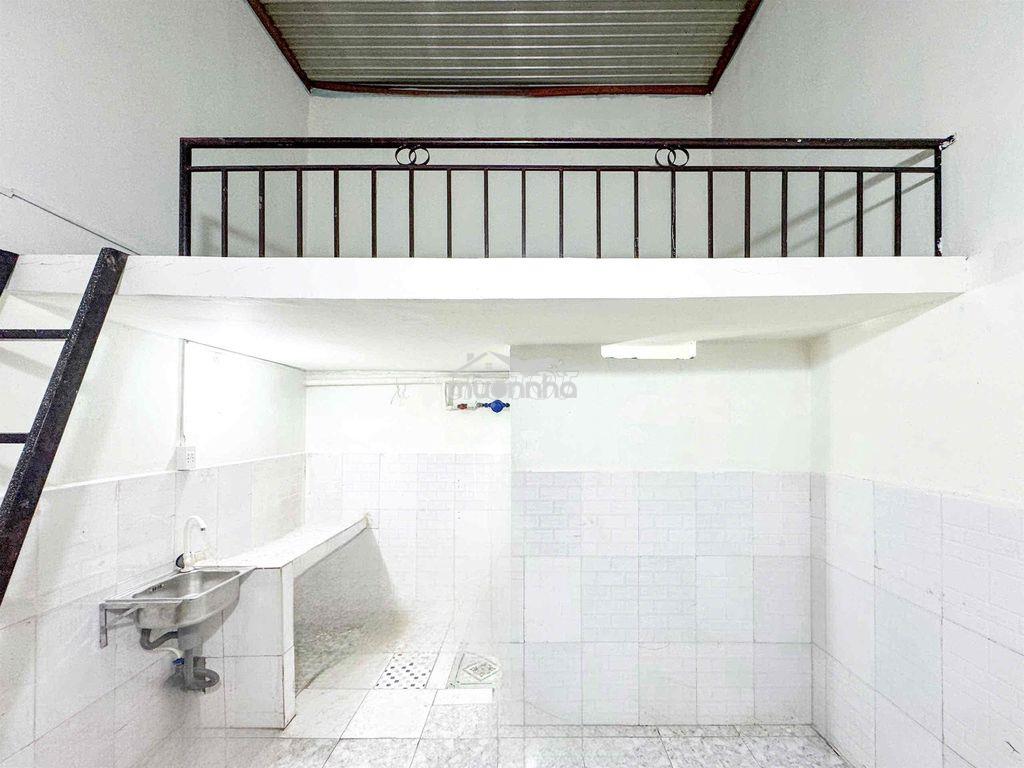 Trọ rẻ bèo ngã tư 550  - 3