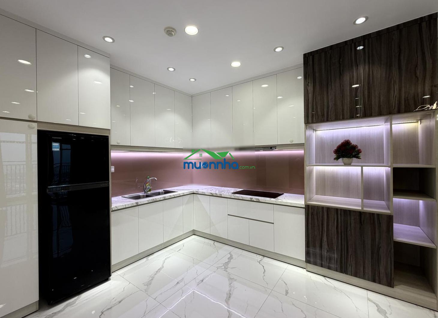 Cho thuê ch 2pn, 2wc, 76m2 tại sunrise city view, chỉ với 16 triệu vnd