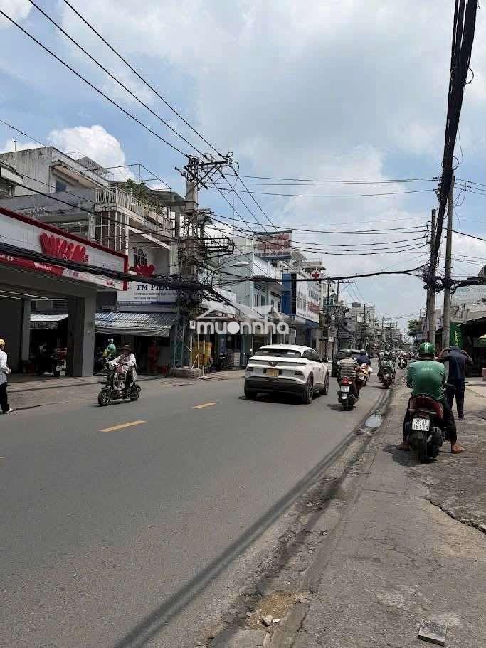 Cho thuê nhà nguyên căn mặt tiền - 4