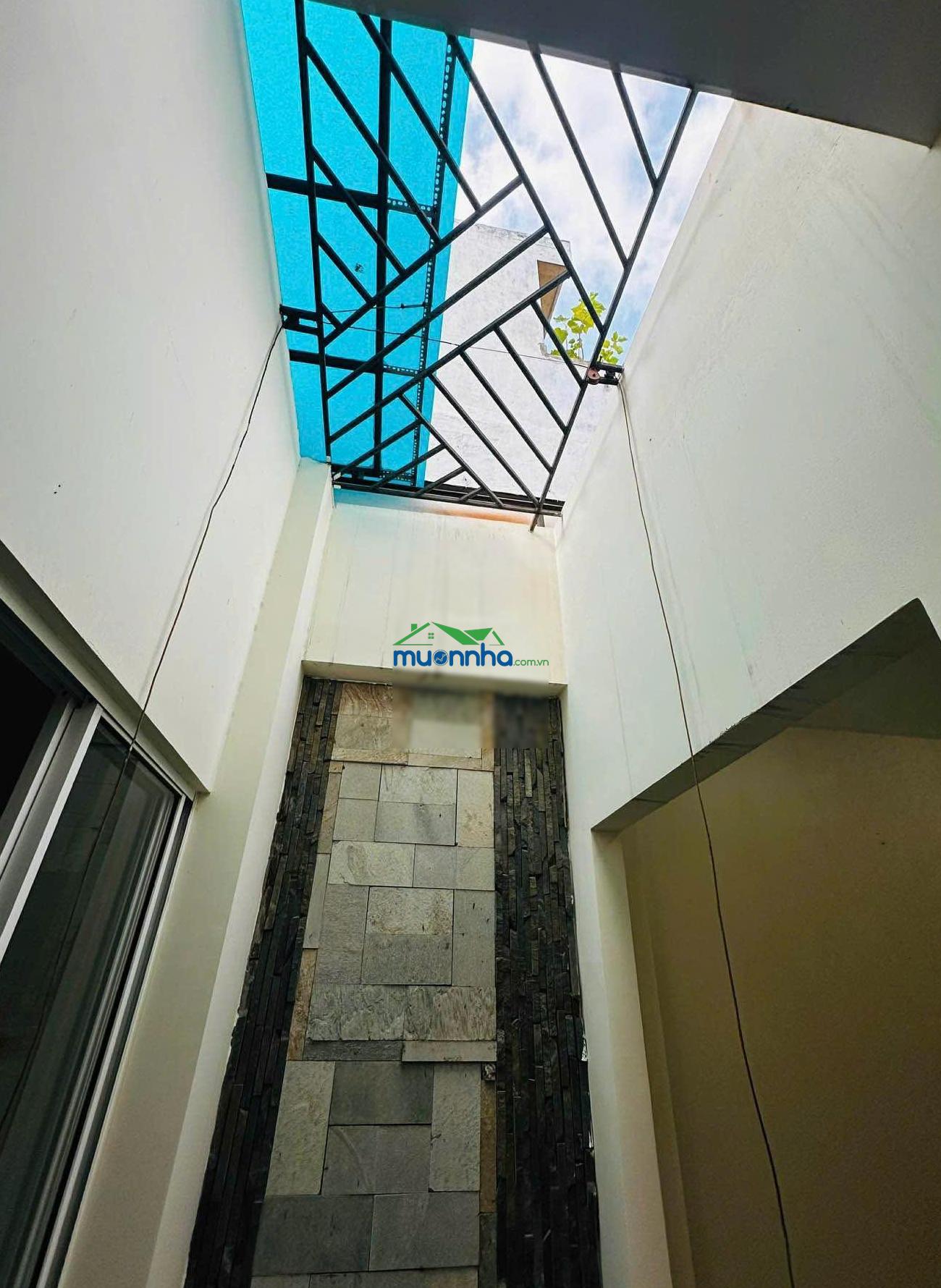 Căn nhà phù hợp người có tuổi - thích đi chùa - nằm trên đường nguyễn thái sơn - ngay chợ gò vấp - 4