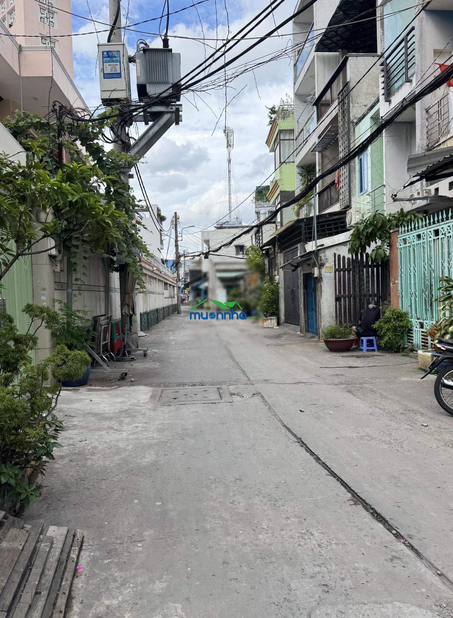 Siêu phẩm hẻm lạc long quân q11 - giá sốc 5.9 tỷ - 67m2 - 4