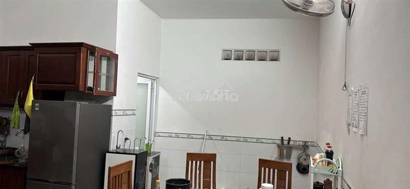 Bán nhà