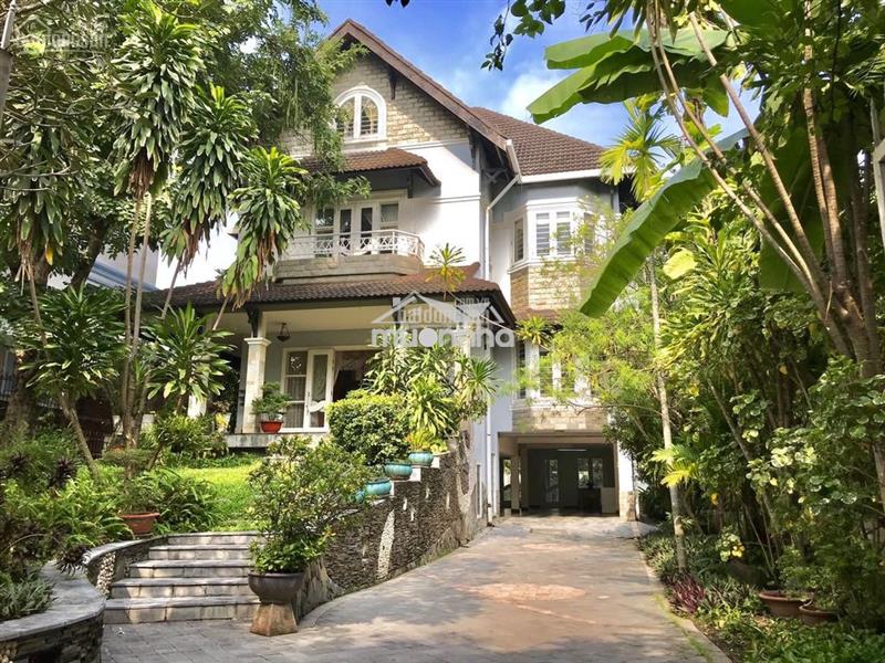 Bán đất có biệt thự mt chương dương phường linh chiểu dtcn: 349m2