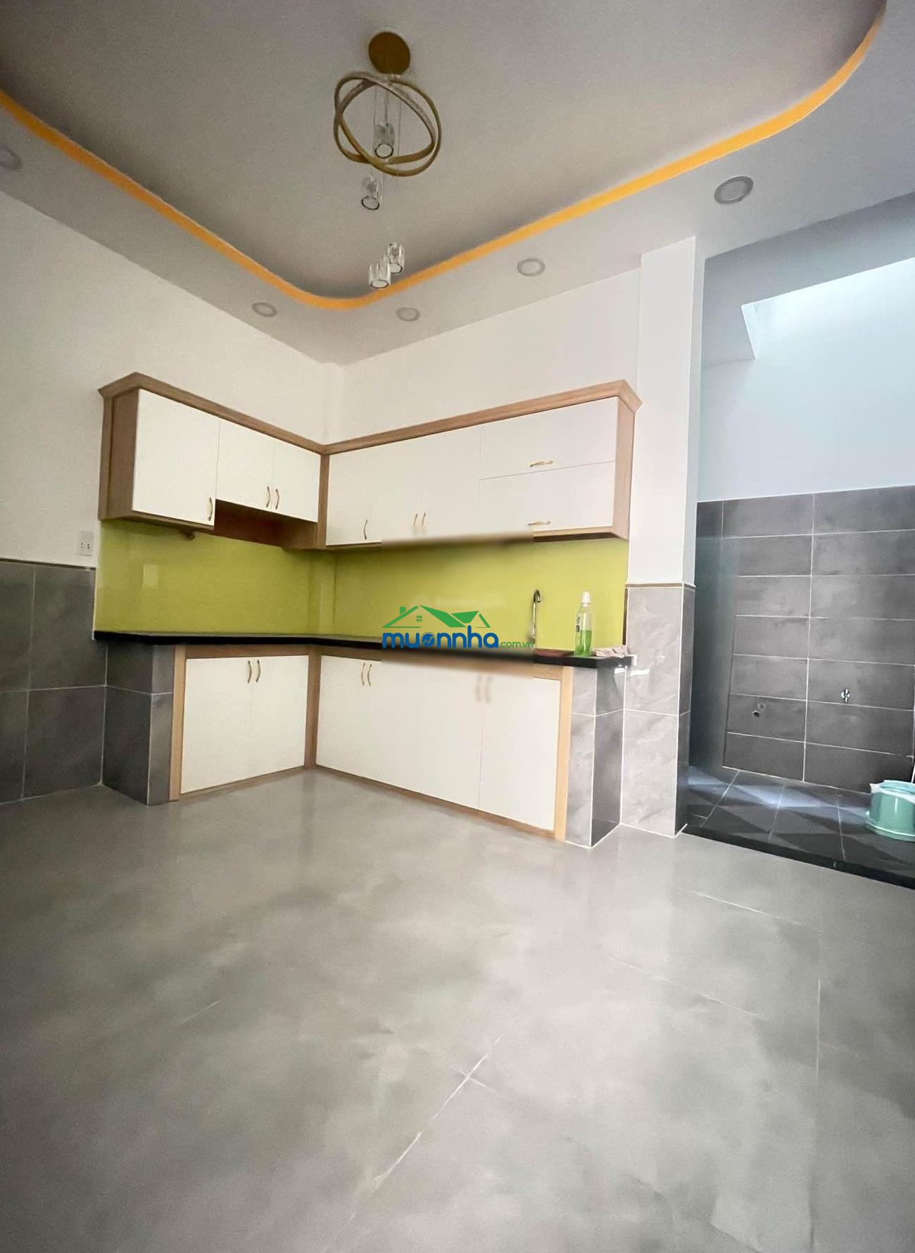 Nhà 2 tầng 4pn hẻm xe hơi thông sát mặt tiền