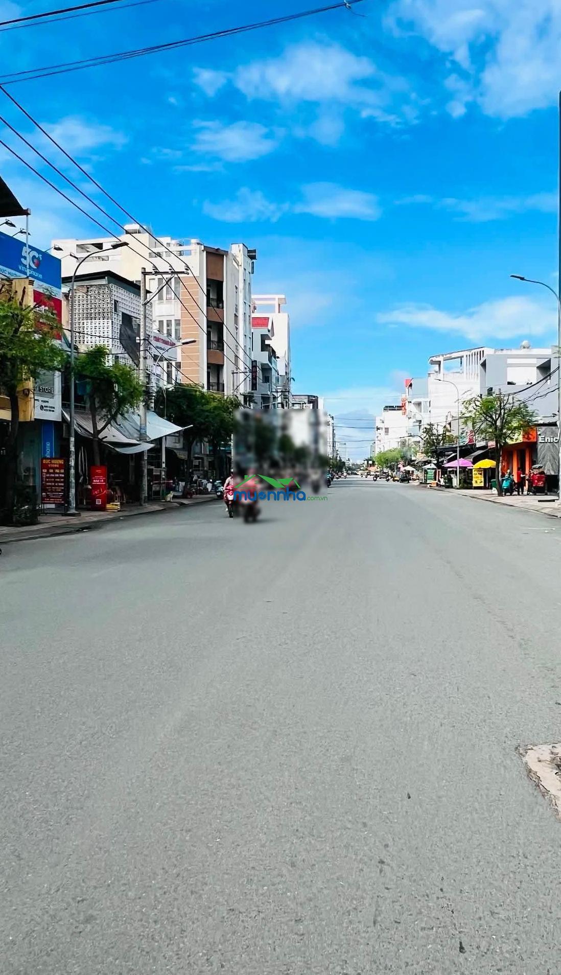 Chủ ngộp 6 tỷ. hẻm xe hơi 1 trục, 3 tầng btct, 4.5x16, tân bình. chỉ 7.x tỷ - 2