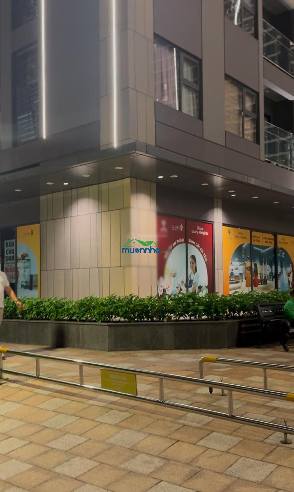 Chính chủ gửi bán shophouse vinhomes grand park, sẵn hợp đồng kingfood thuê 6-10 năm 90tr/1 tháng.