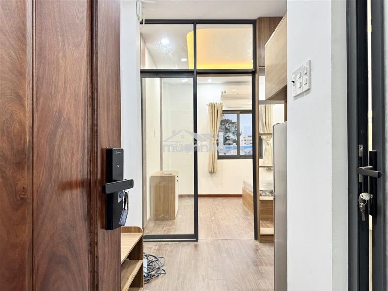 1 phòng ngủ bancong 40m2 - khai trương mới 100% - gần cầu vượt 3/2